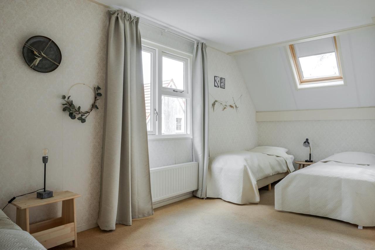 Beautiful English Villa With Hottub Zuidwolde  ภายนอก รูปภาพ