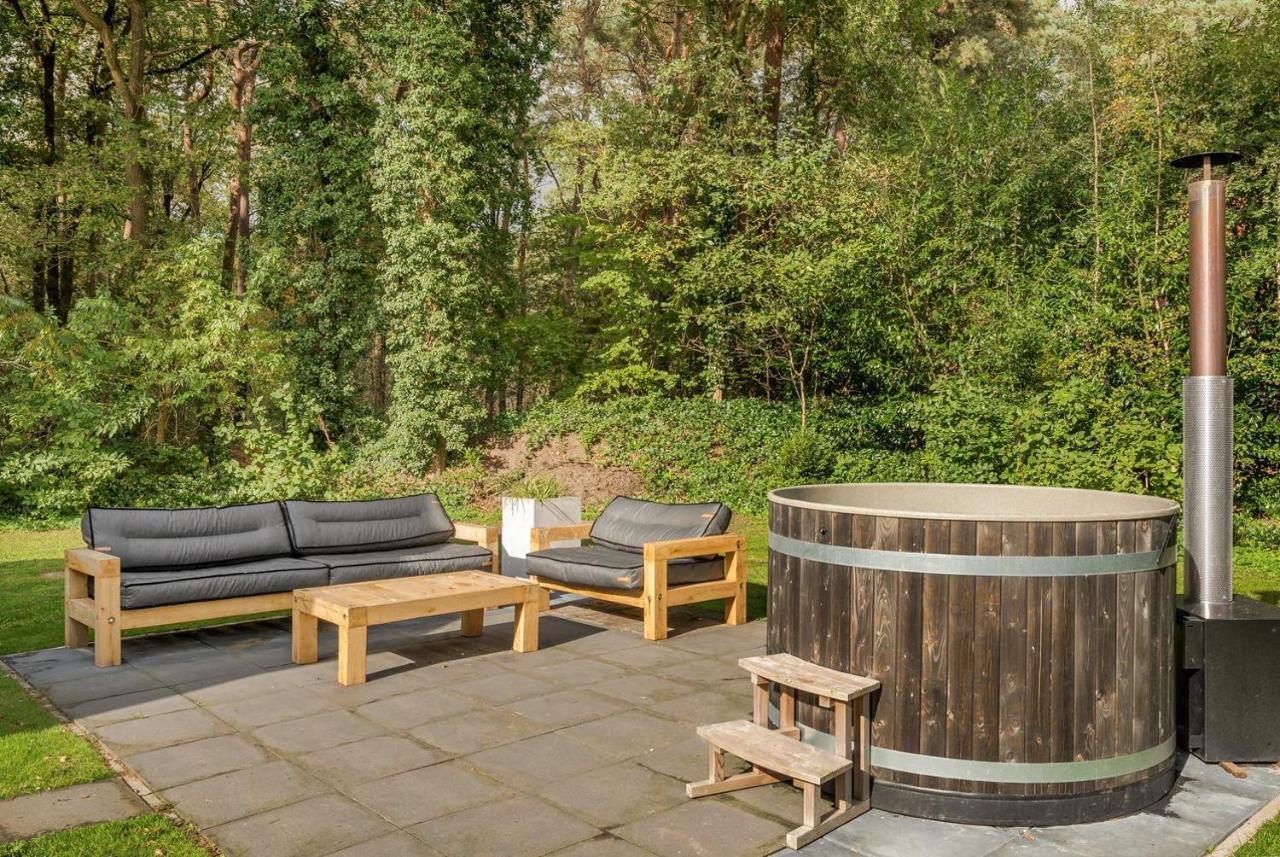 Beautiful English Villa With Hottub Zuidwolde  ภายนอก รูปภาพ